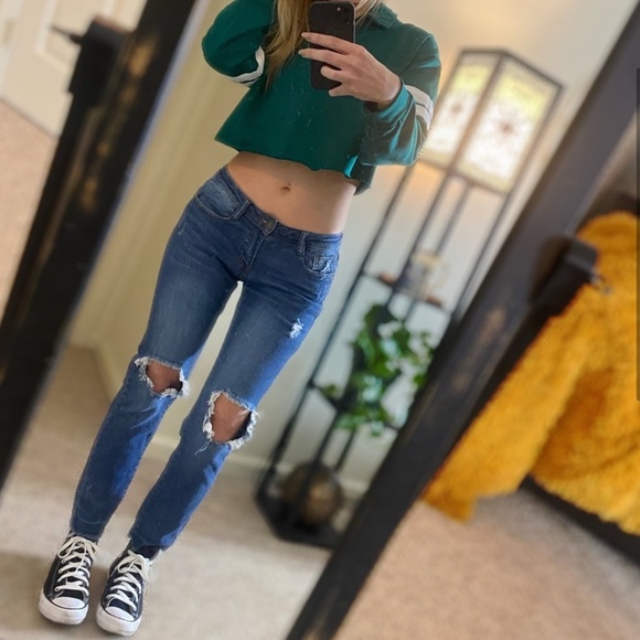 Machine Low Rise Distressed Skinny Jeans - Picture 9 of 9